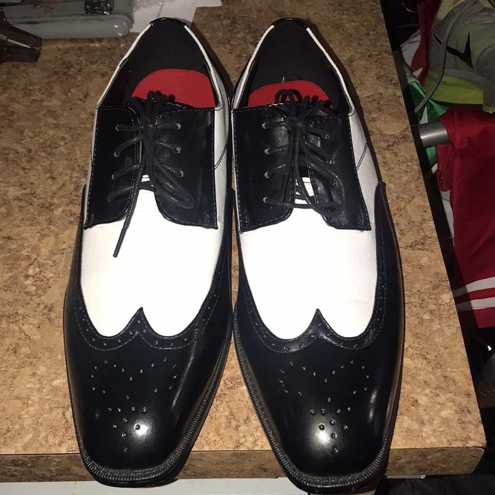 Men’s Bolano Spectator Dress Shoes